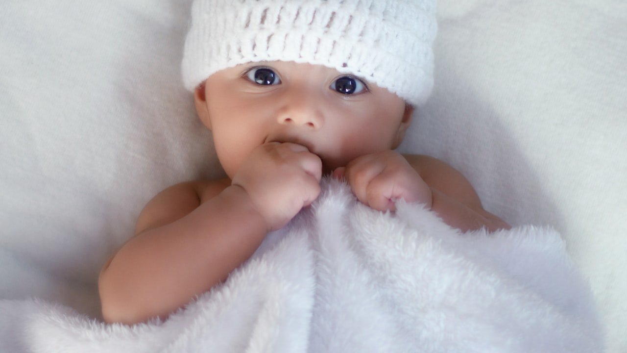 Ways Of Knowing The Right Pillow Size For Your Baby