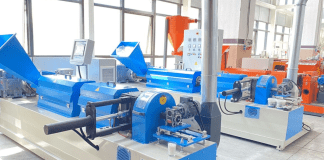 Which substances can be processed by Plastic Crushing Machines?